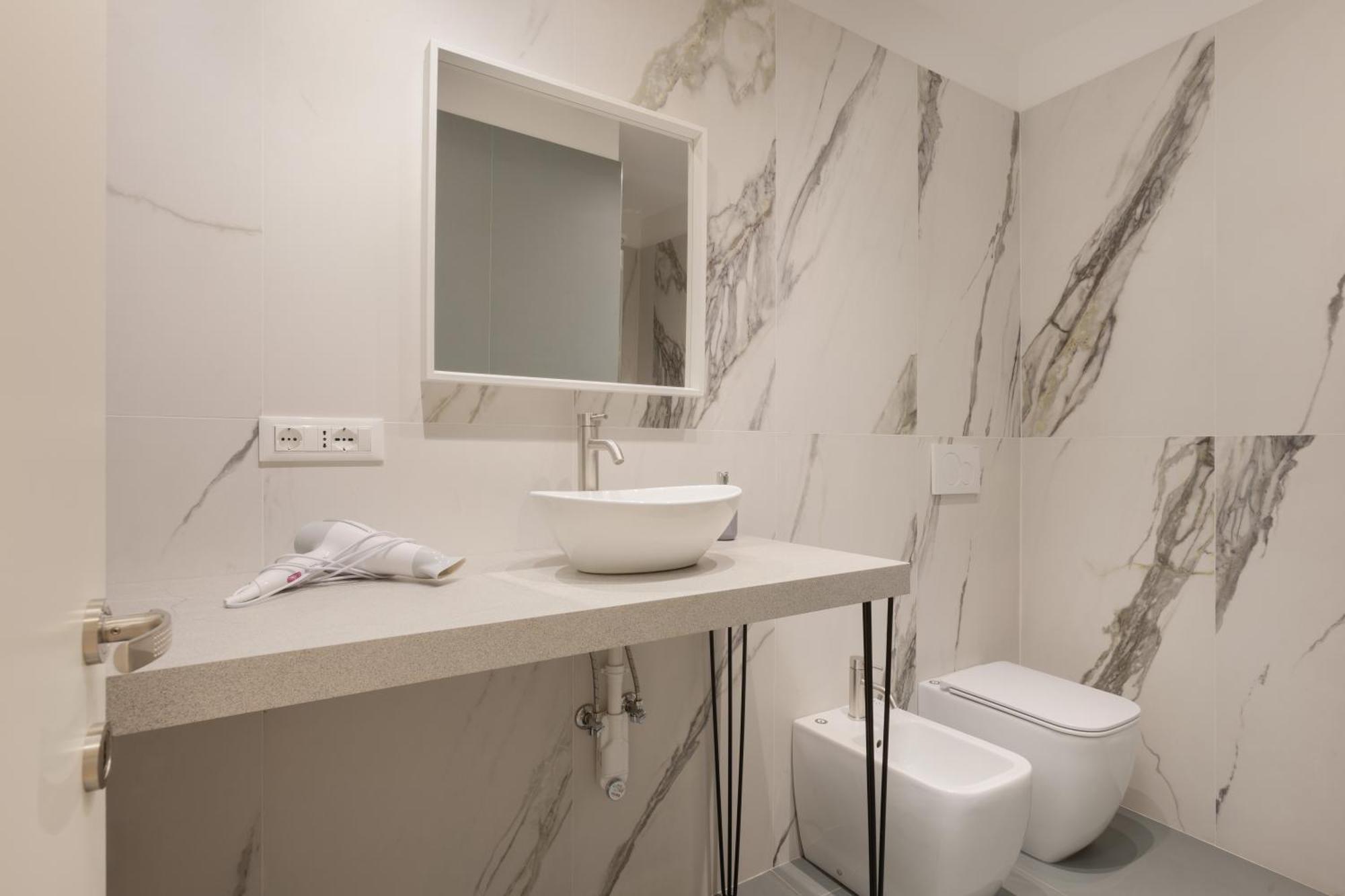 Snapstay Luxury Apartments In Centro A Triest Zewnętrze zdjęcie